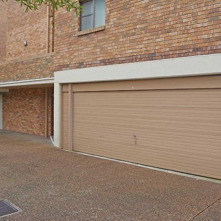 Sailfish, 3,46 Magnus Street - Unit With Stunning Water Views And Close To Town Nelson Bay Exterior photo
